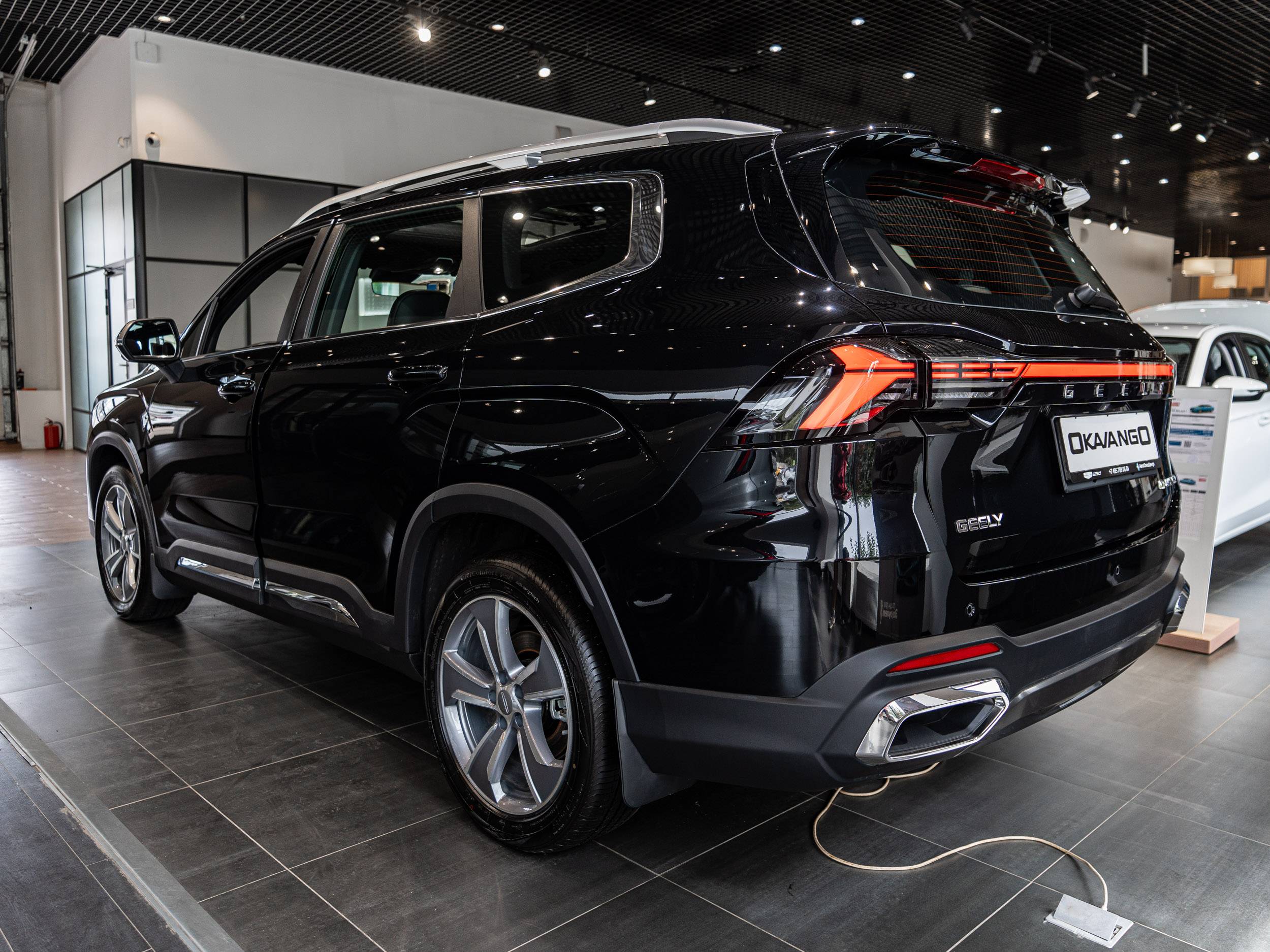 Geely Okavango Флагман 2.0Т АТ