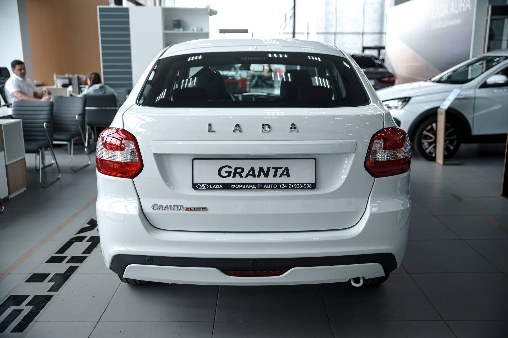 Lada Granta седан #CLUB 24 1.6 106hp 5MT