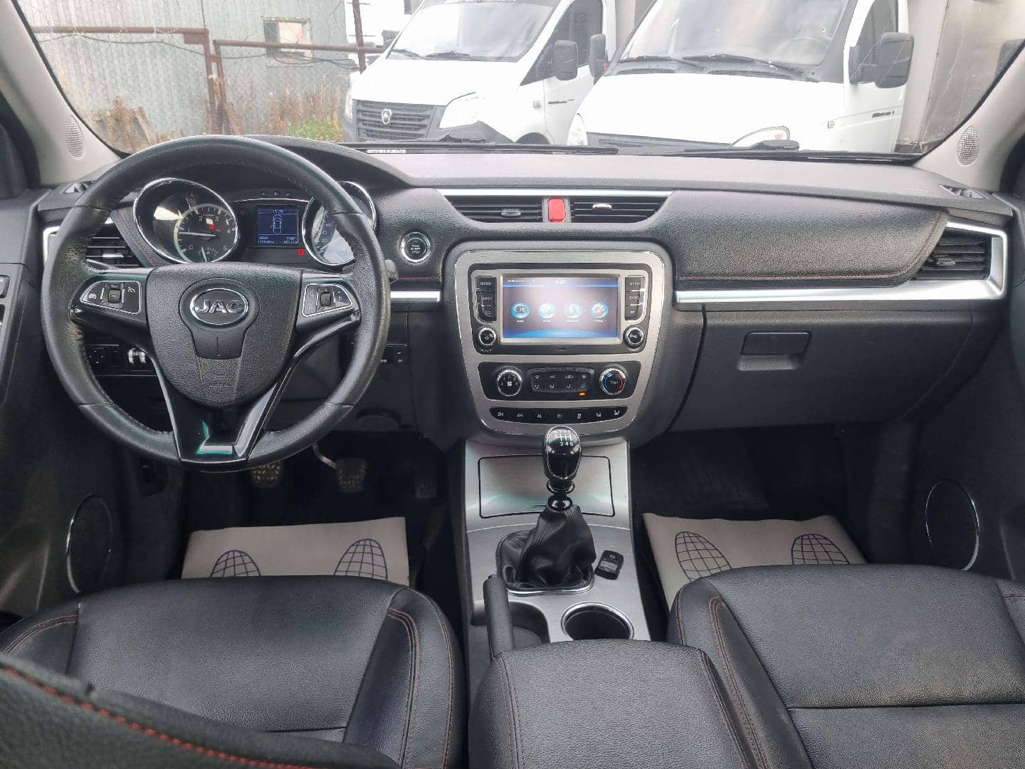 JAC T6,  170 730 км, 2023 года в лизинг