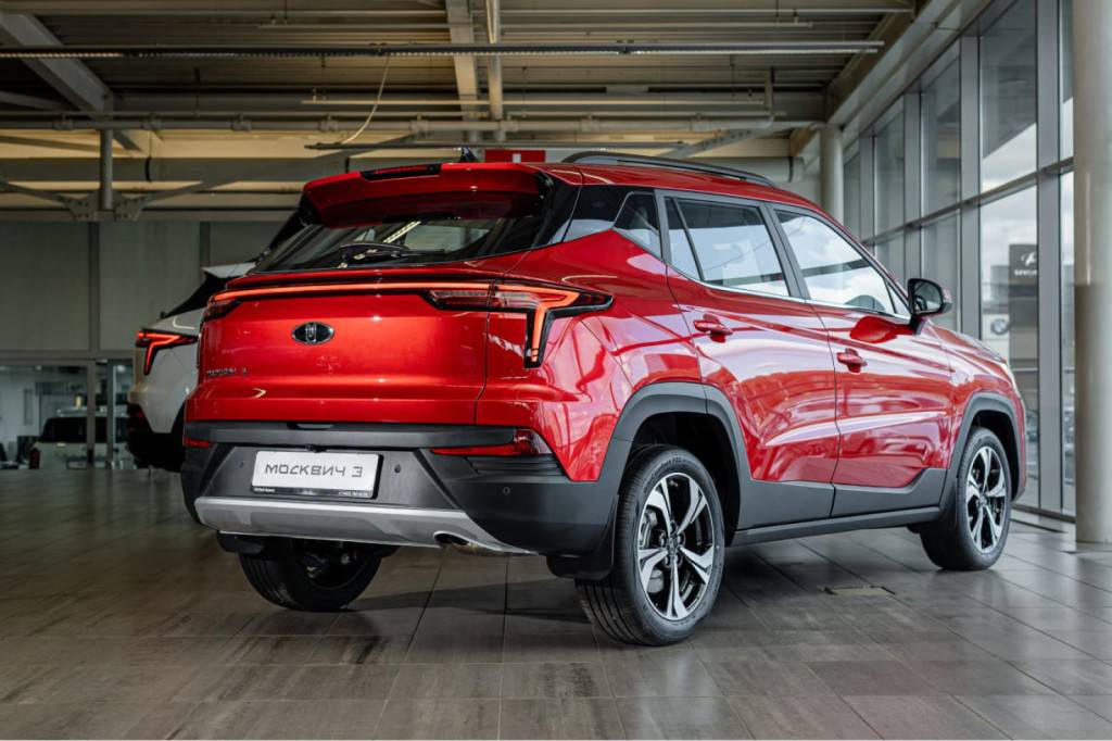 Москвич 3 Стандарт плюс 1.5Т CVT