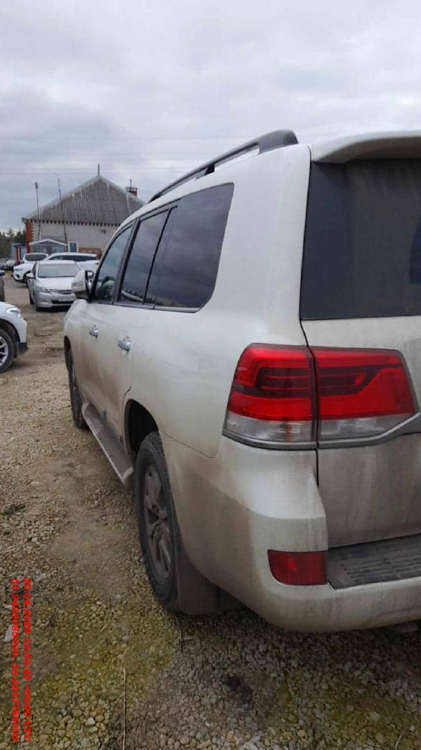 Toyota Land Cruiser 200,  139 458 км, 2019 года в лизинг