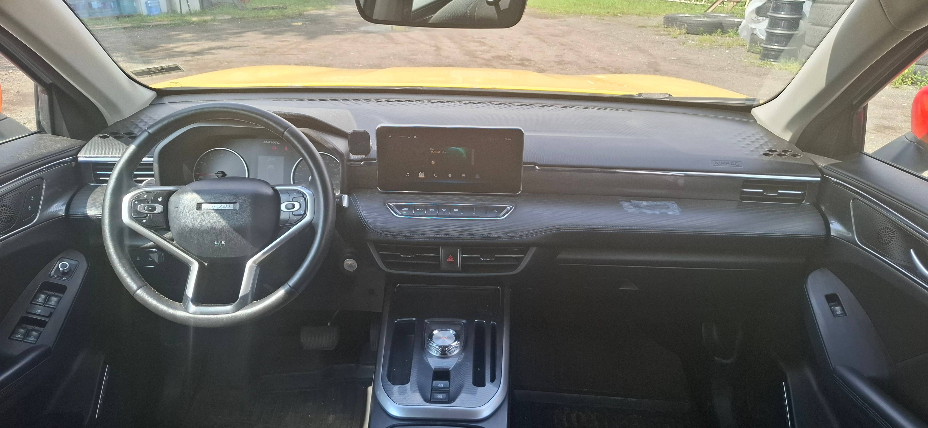 Haval Jolion,  160 000 км, 2022 года в лизинг