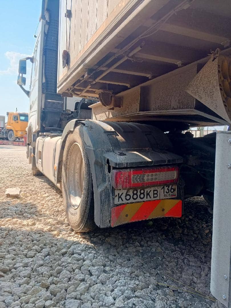 Volvo FH 460 4x2 (FH Globetrotter),  643 999 км, 2022 года в лизинг