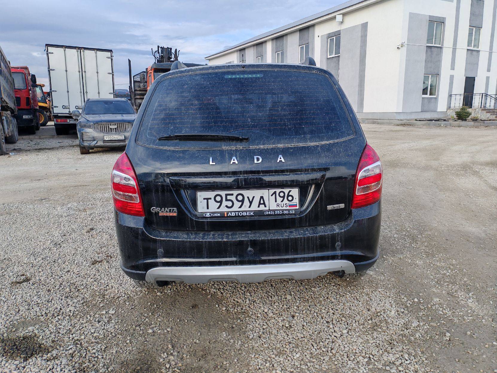 Lada Granta Кросс,  27 931 км, 2024 года в лизинг