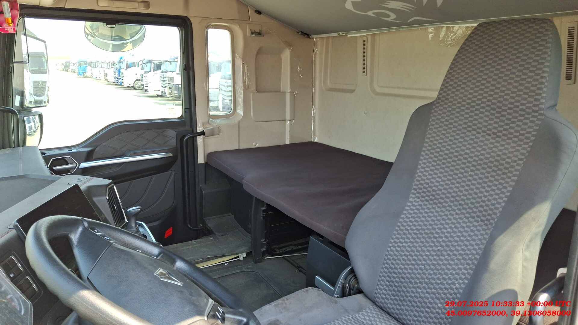 Sitrak ZZ4186V391HE,  154 512 км, 2023 года в лизинг