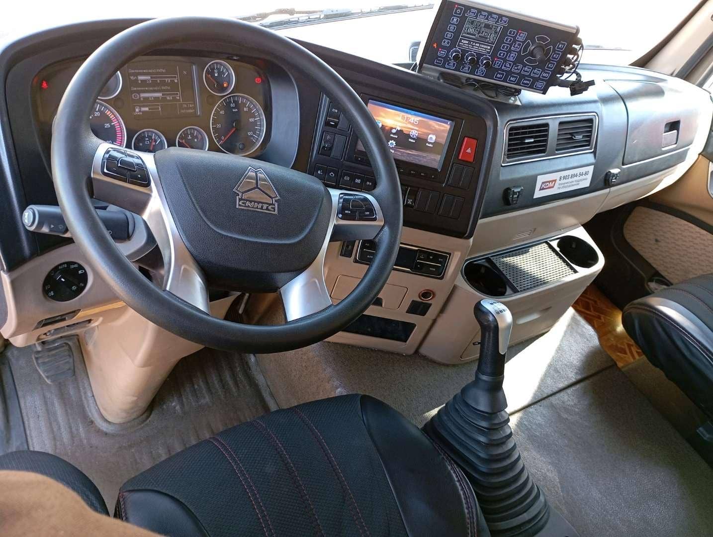 HOWO ZZ3256V384GE 6x4,  145 588 км, 2023 года в лизинг