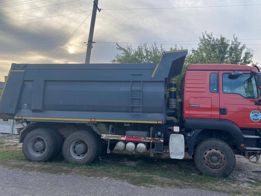 HOWO ZZ3257V384GE1 6x4 Лот 000000408