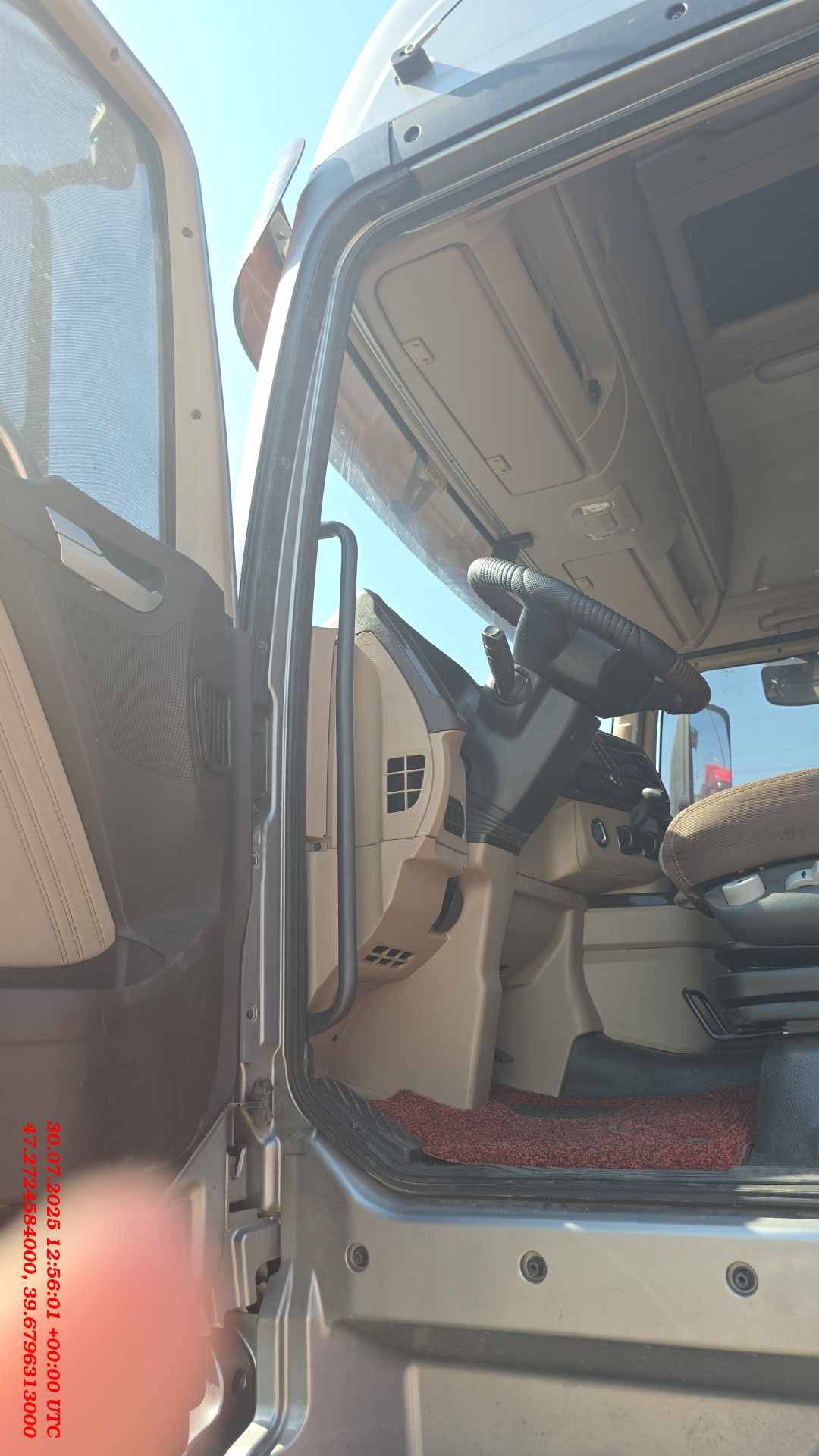 FAW CA4180P25K15E5A80 4x2,  324 226 км, 2023 года в лизинг
