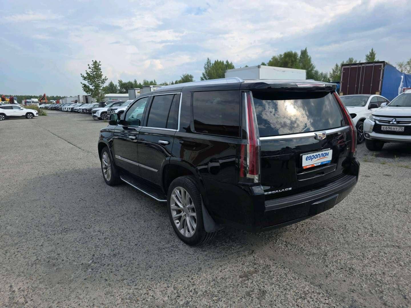 Cadillac Escalade,  85 993 км, 2019 года в лизинг