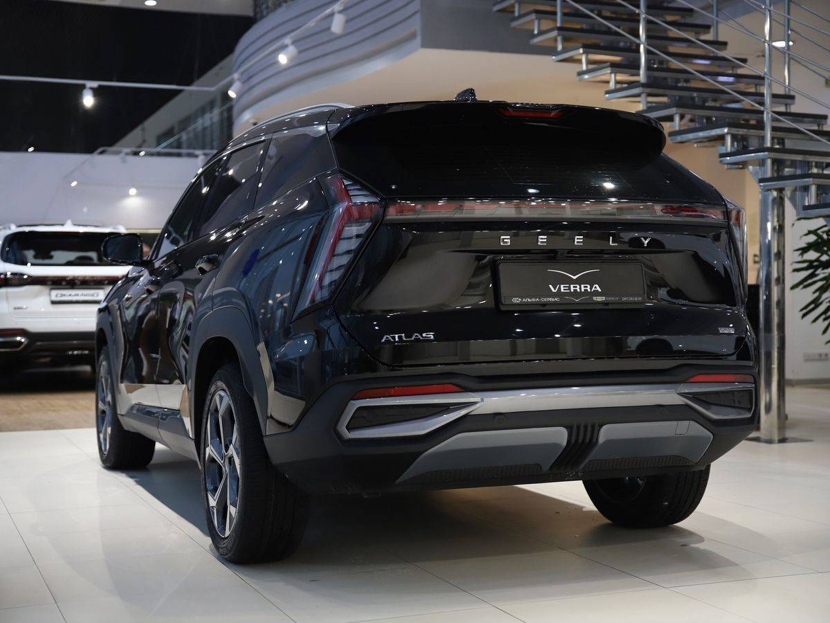 Geely Atlas Flagship Sport 2.0T 8AT 4WD