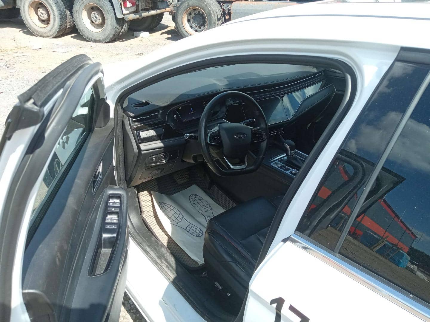 OMODA S5,  125 578 км, 2023 года в лизинг
