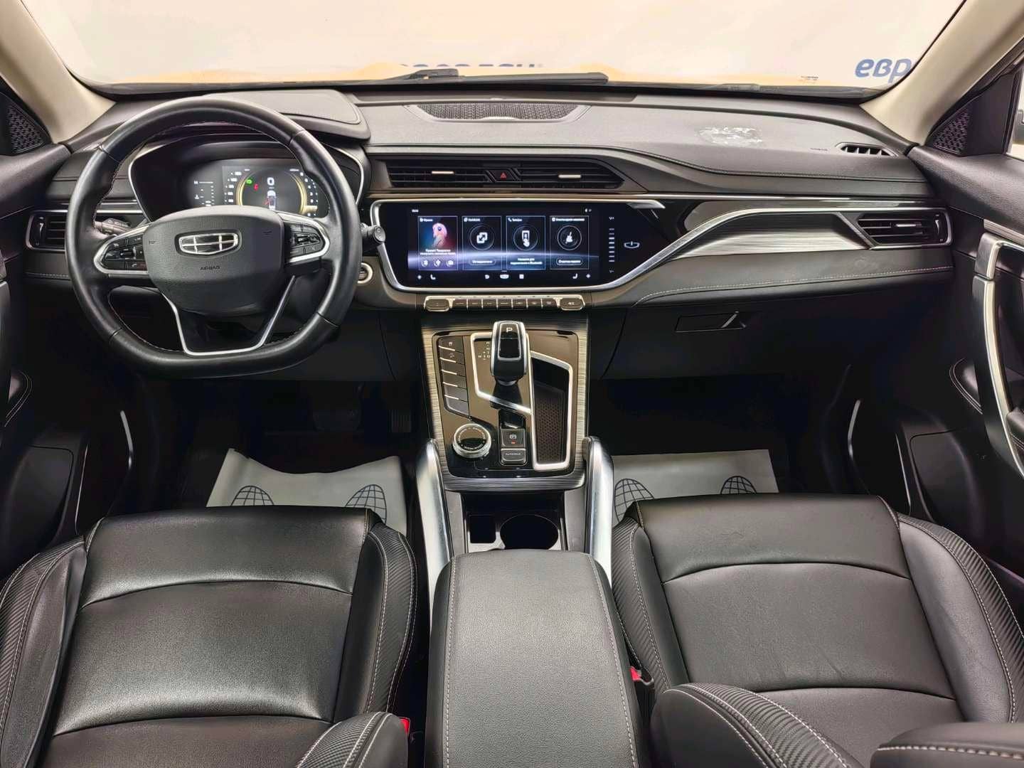 Geely Atlas Pro,  229 868 км, 2023 года в лизинг