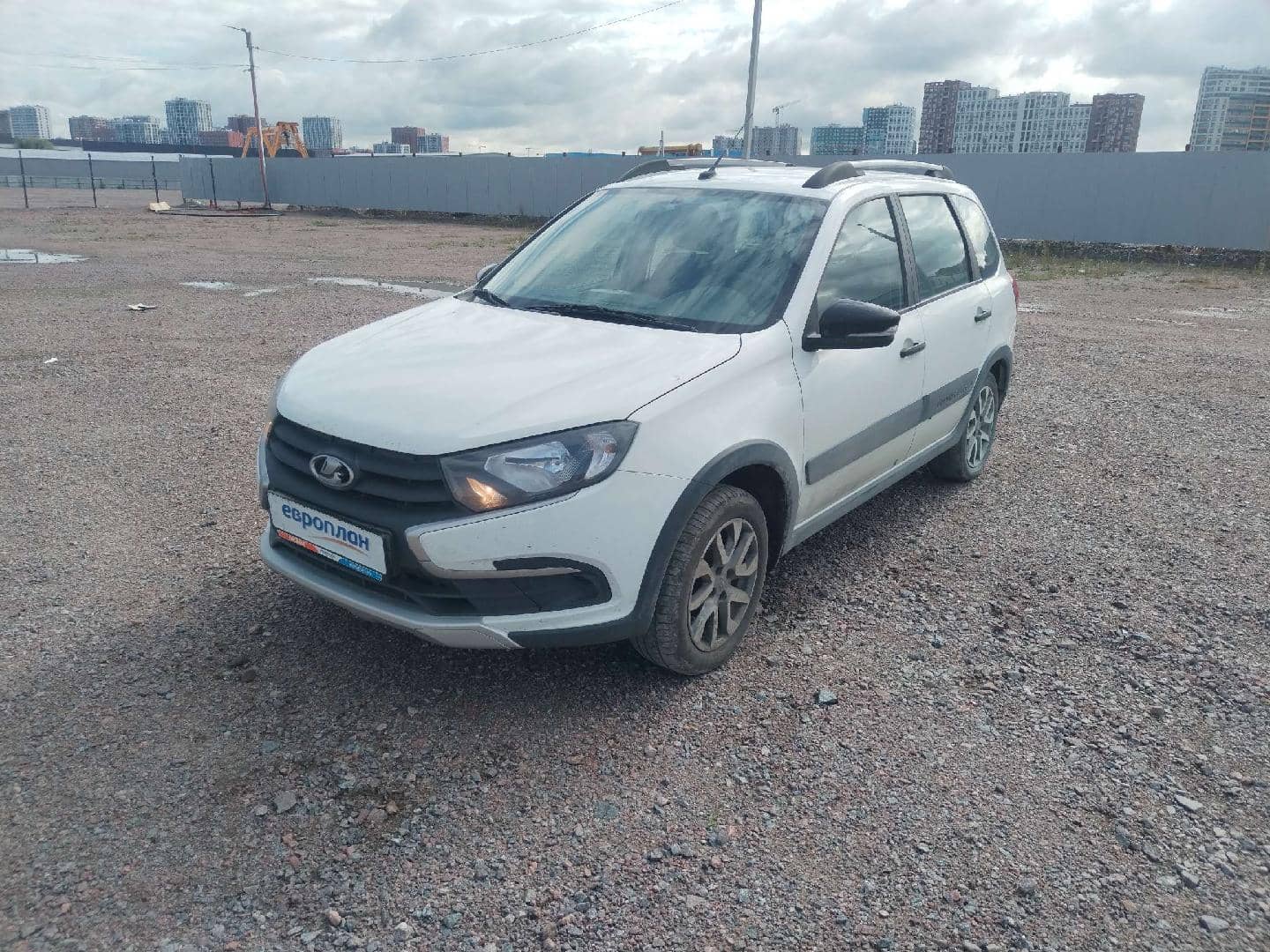 Lada Granta Кросс,  71 257 км, 2023 года в лизинг