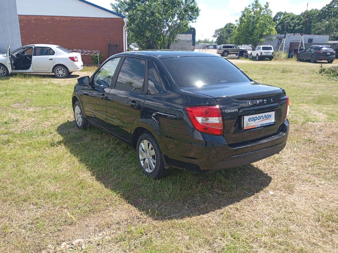 Lada Granta седан,  25 038 км, 2023 года в лизинг
