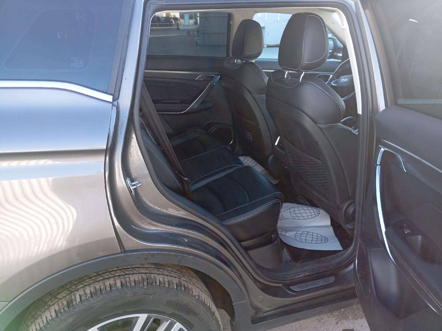 Geely Atlas Pro,  118 765 км, 2023 года в лизинг