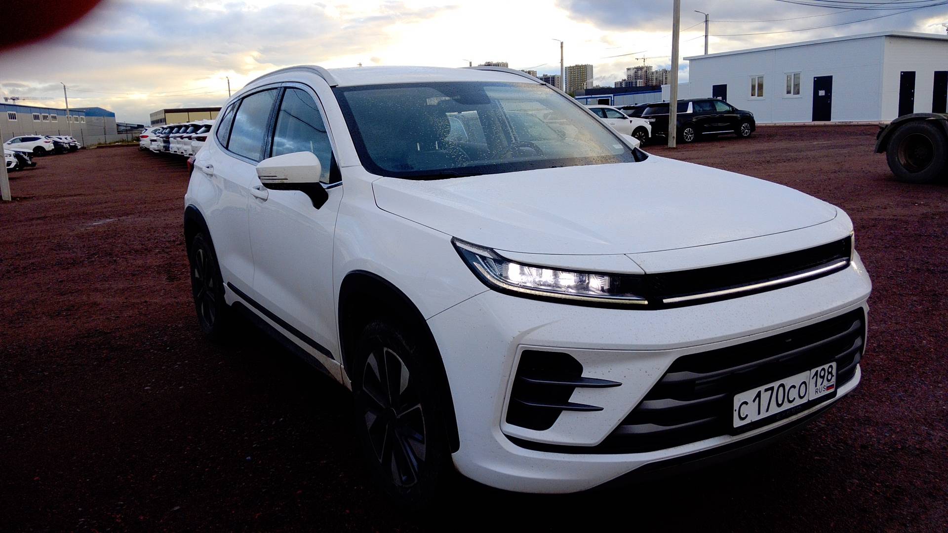 EXEED LX,  142 994 км, 2023 года в лизинг