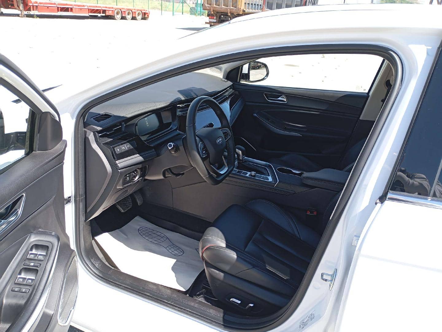 OMODA S5,  52 849 км, 2023 года в лизинг