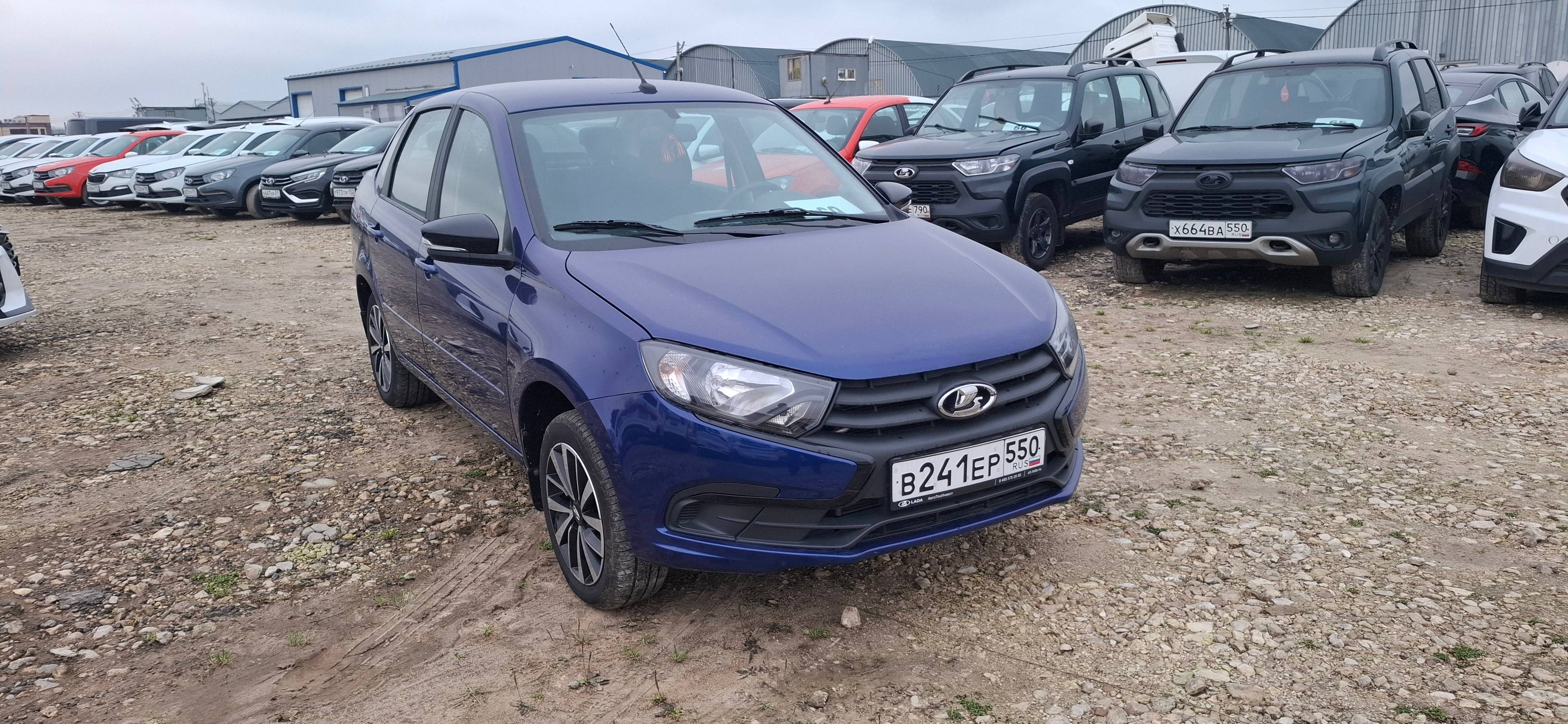 Lada Granta седан,  11 184 км, 2024 года в лизинг