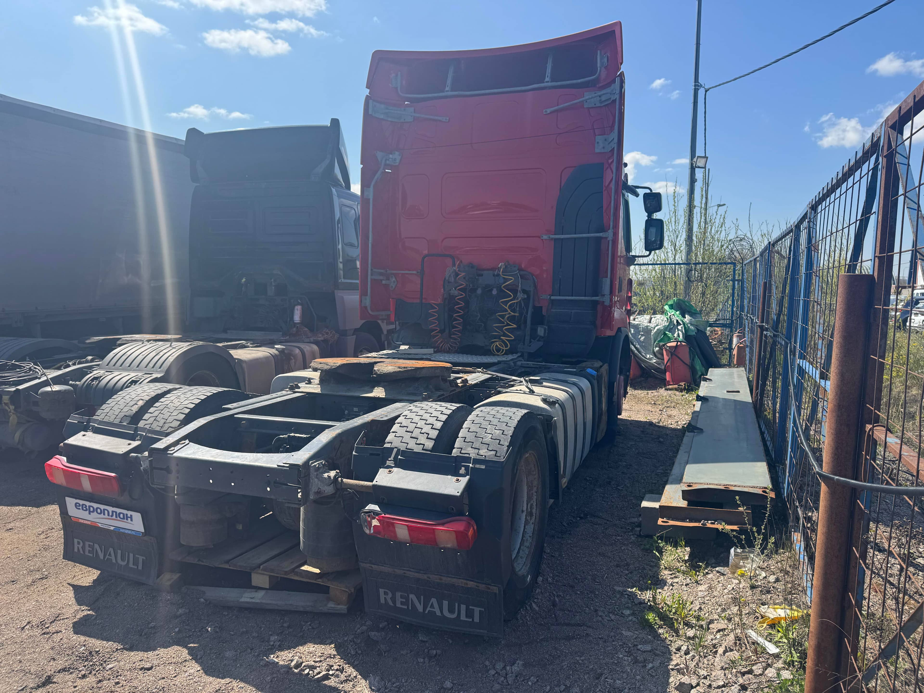 Renault Premium 6X4 430 ,  1 550 000 км, 2013 года в лизинг