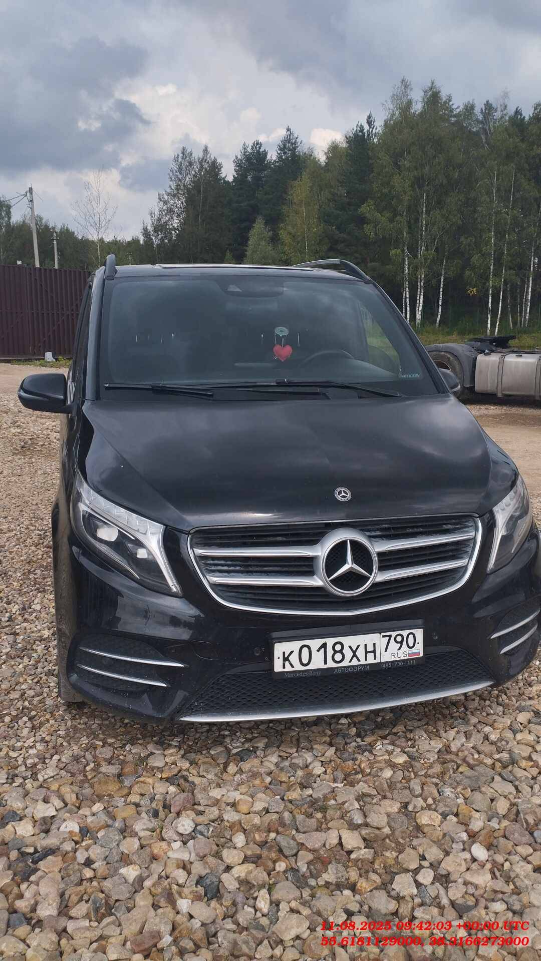 Mercedes-Benz V