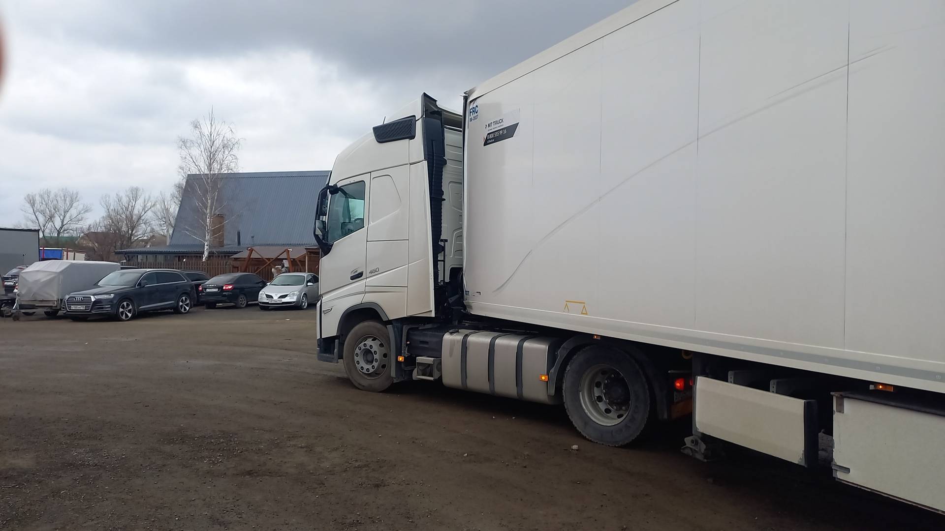 Volvo FH 460 4x2 (FH Globetrotter),  798 813 км, 2021 года в лизинг
