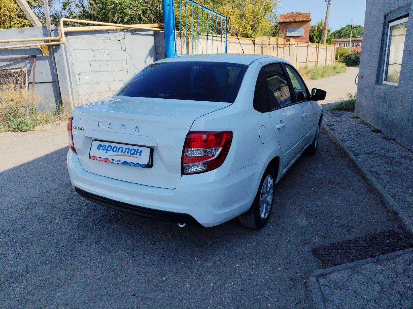 Lada Granta седан,  28 790 км, 2025 года в лизинг