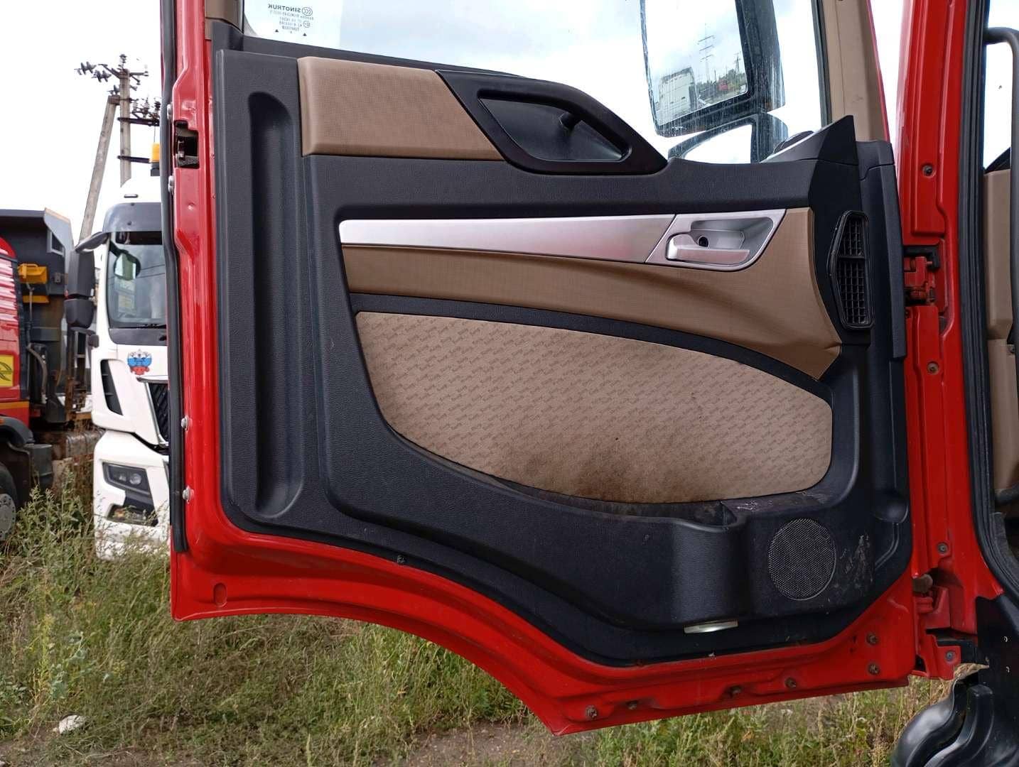 HOWO ZZ3256V384GE 6x4,  133 443 км, 2023 года в лизинг