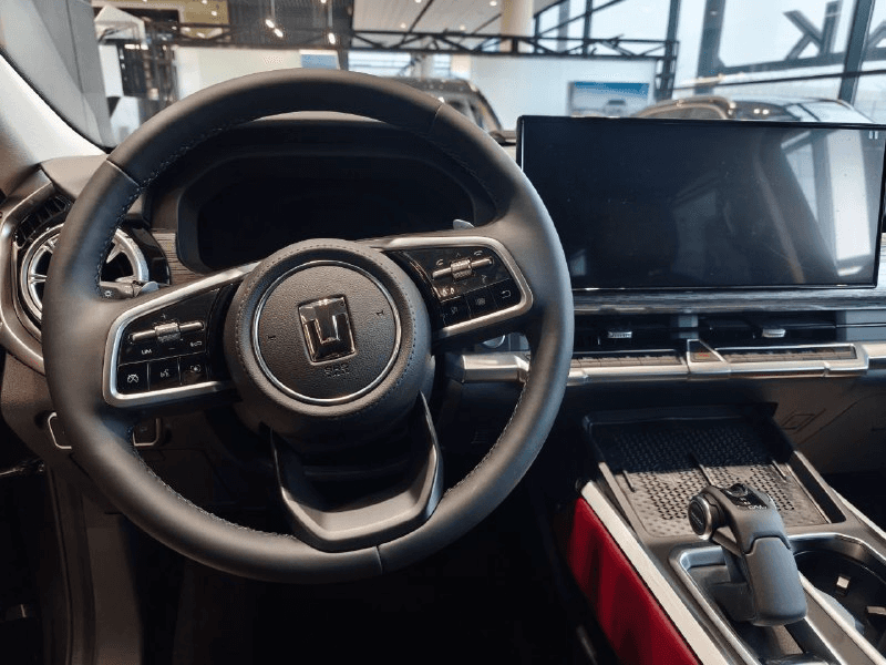 Tank 400 2.0T AT 4WD Premium