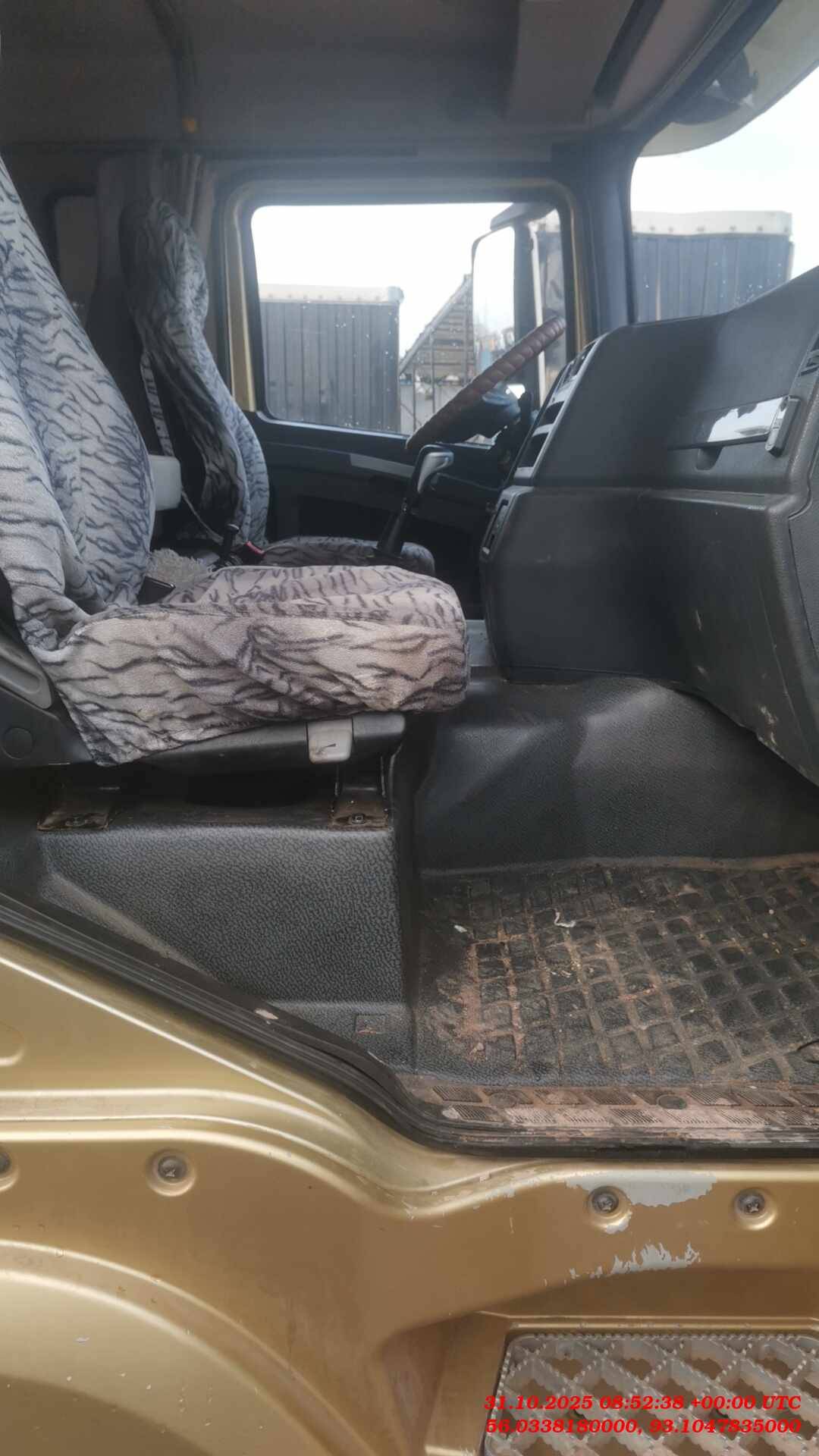 Shacman SX42586V385,  91 741 км, 2022 года в лизинг