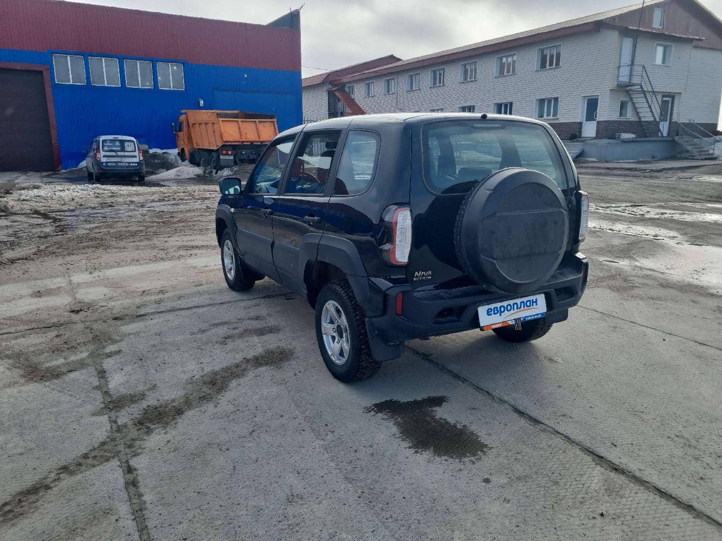 Lada Niva Travel,  23 595 км, 2024 года в лизинг