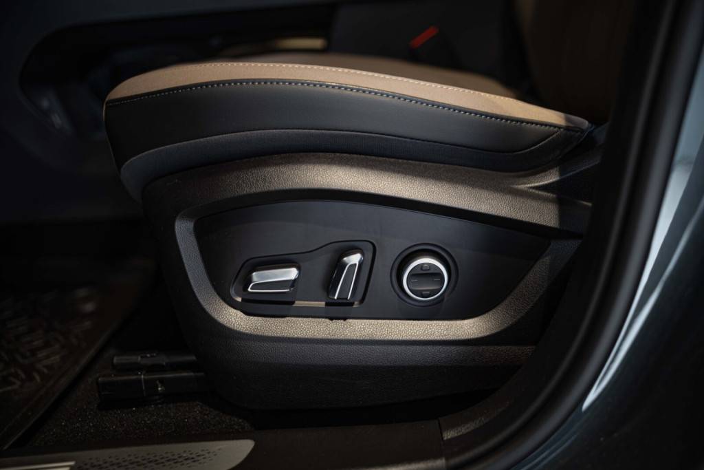 Tenet T8 2.0T DCT7 Ultra 4WD