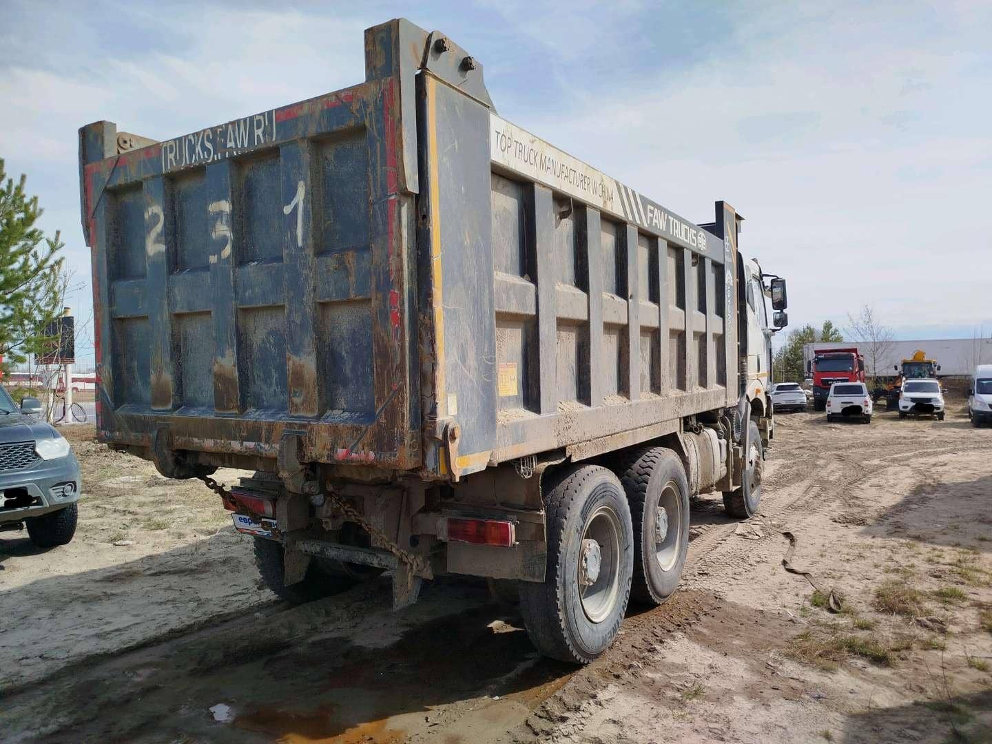 FAW CA3250P66K24L1TE5 6x6,  143 322 км, 2023 года в лизинг