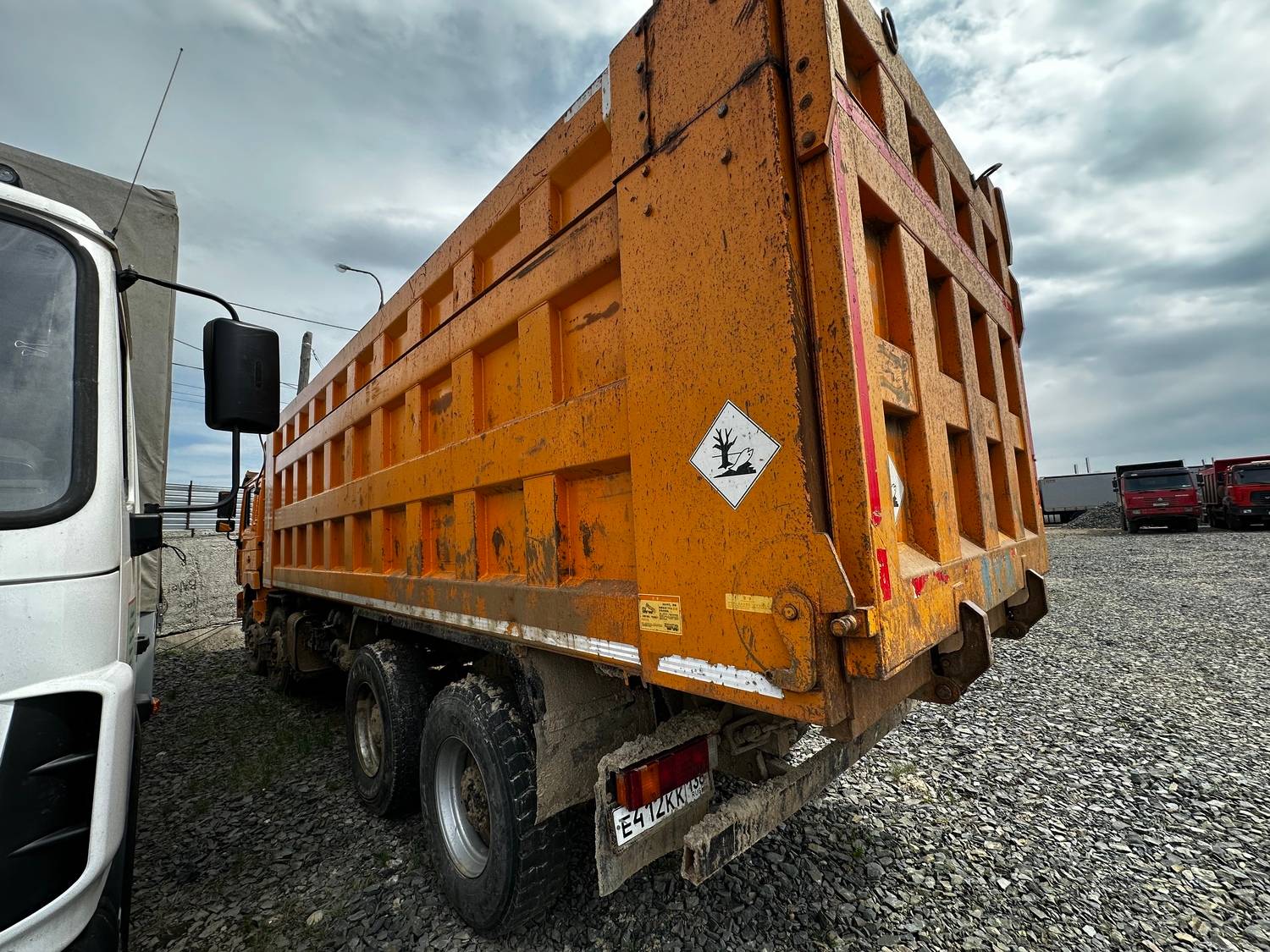 Shacman SX3318DT366 8x4 Лот 000000075