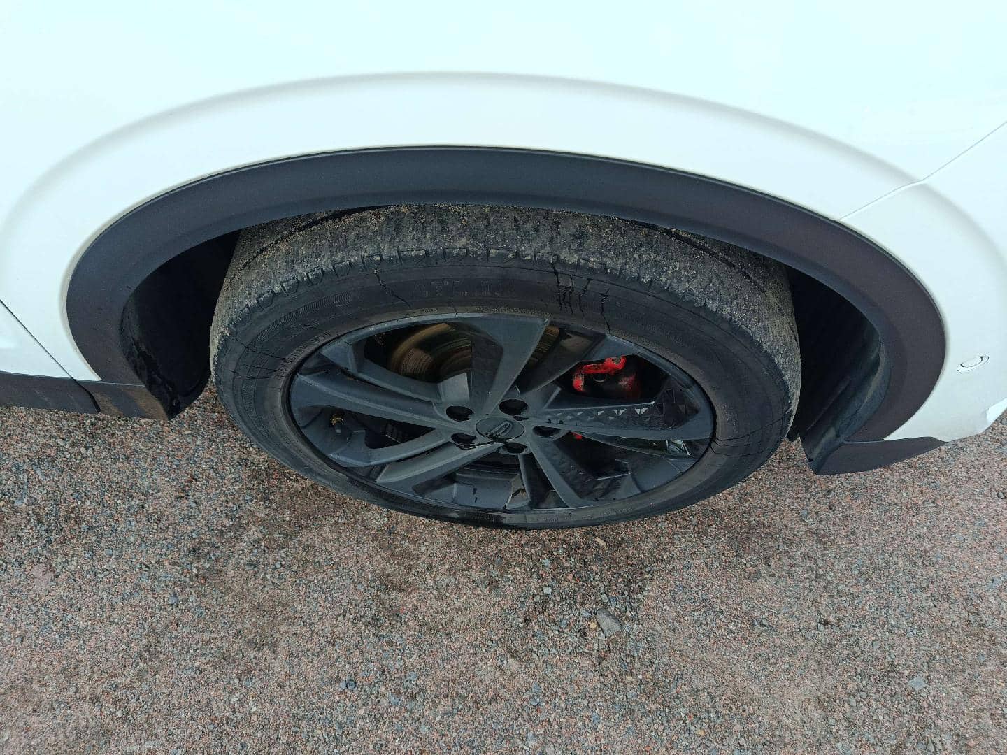 Geely Coolray,  156 451 км, 2023 года в лизинг