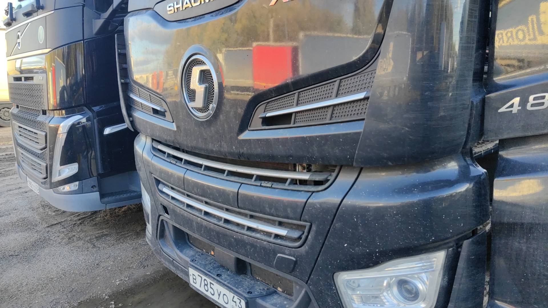 Shacman SX4188YY381,  362 000 км, 2023 года в лизинг