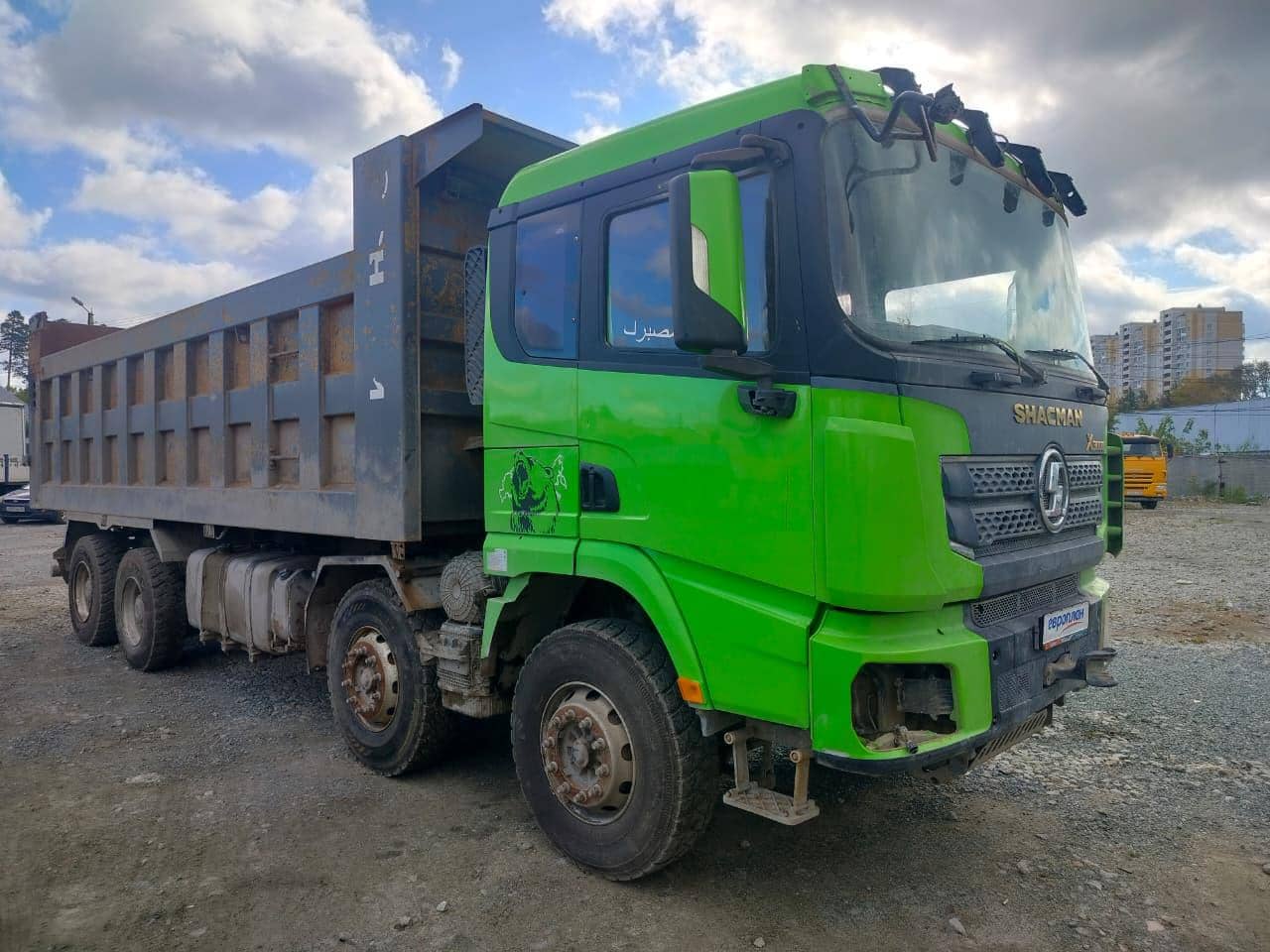 Shacman SX331863366 (скальный кузов),  166 202 км, 2022 года в лизинг