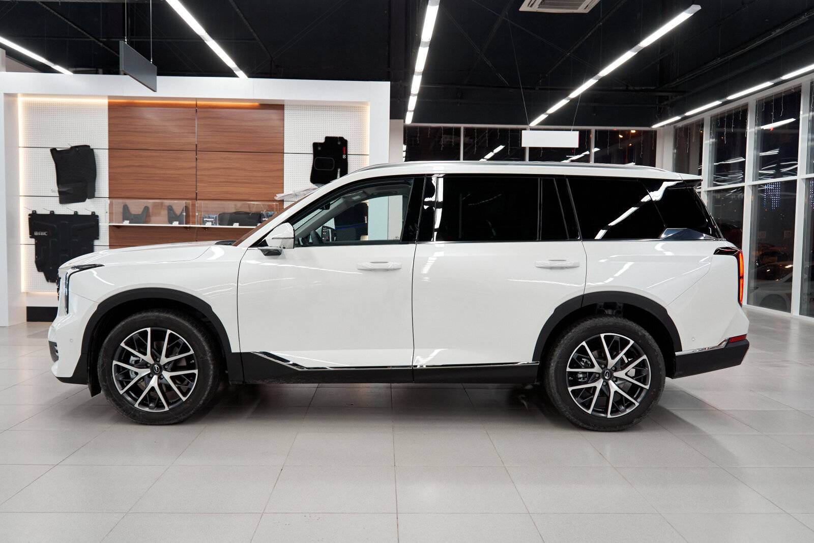 GAC GS8 GX Premium 2.0 8AT 4WD