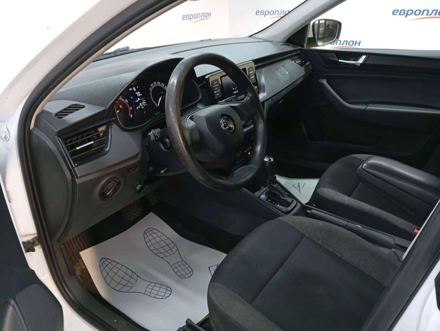 Skoda Rapid,  321 163 км, 2021 года в лизинг