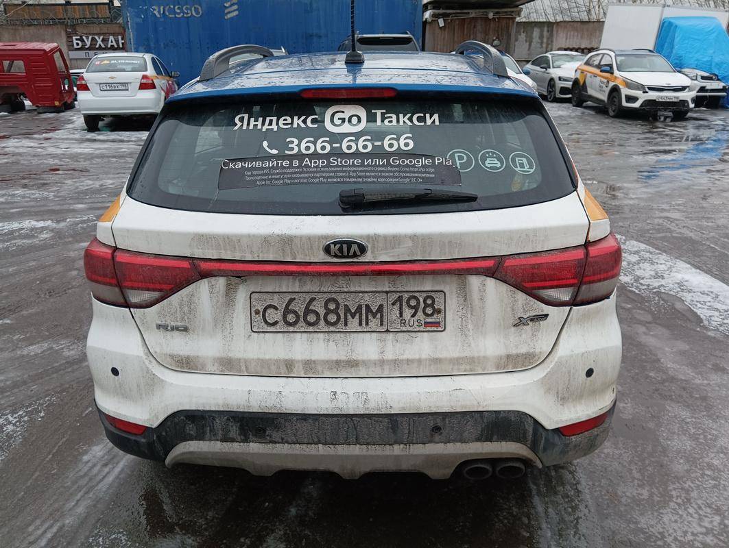 KIA Rio X-Line,  259 991 км, 2019 года в лизинг