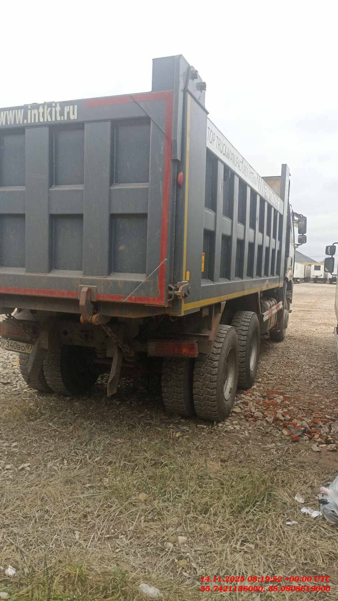 FAW CA3250P66K24T1E5 6х4,  100 000 км, 2022 года в лизинг