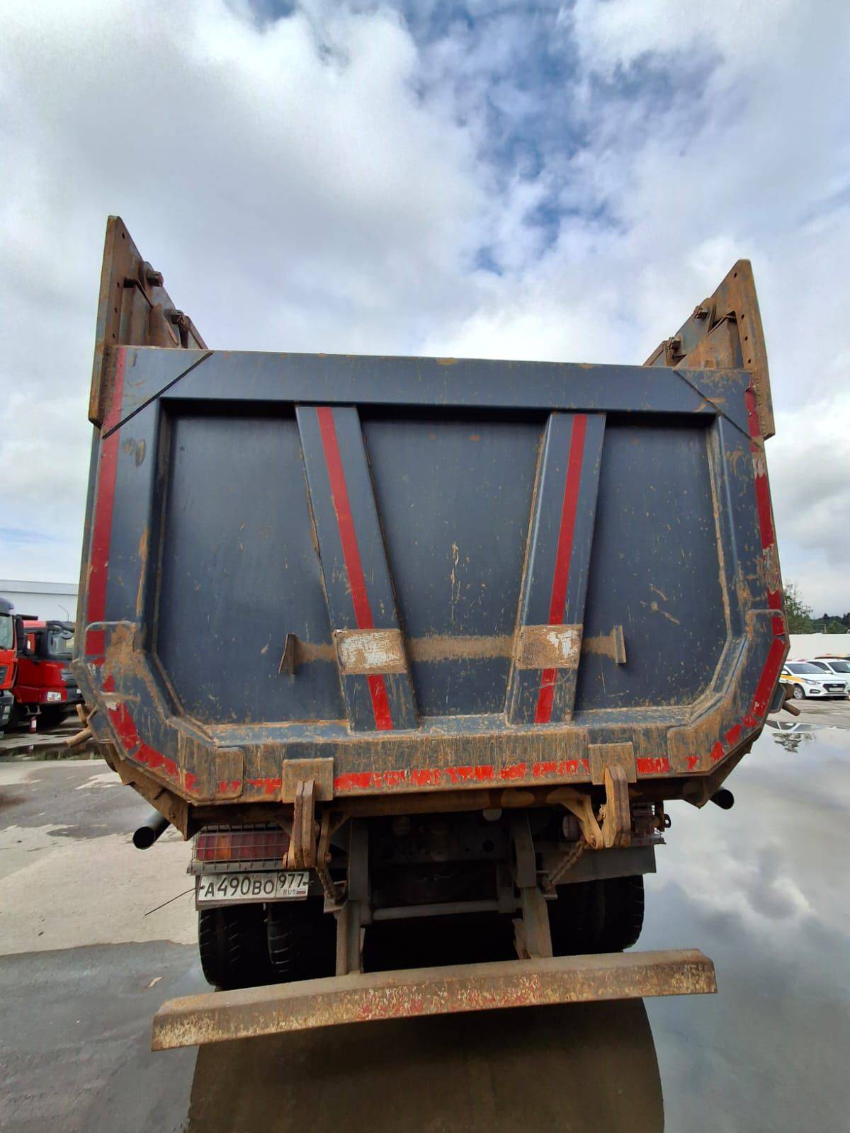 HOWO ZZ3257V384GE1 6x4,  83 857 км, 2022 года в лизинг