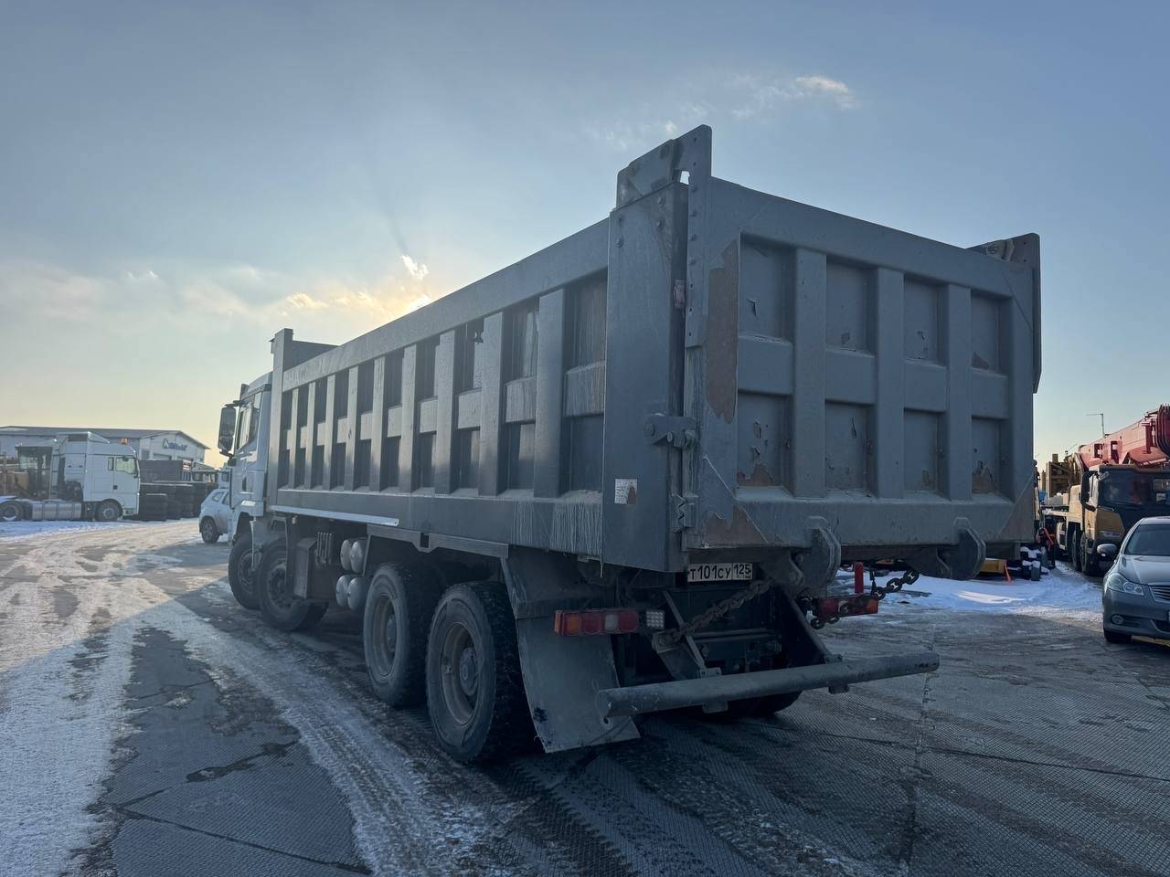 Shacman SX33186V366,  140 672 км, 2022 года