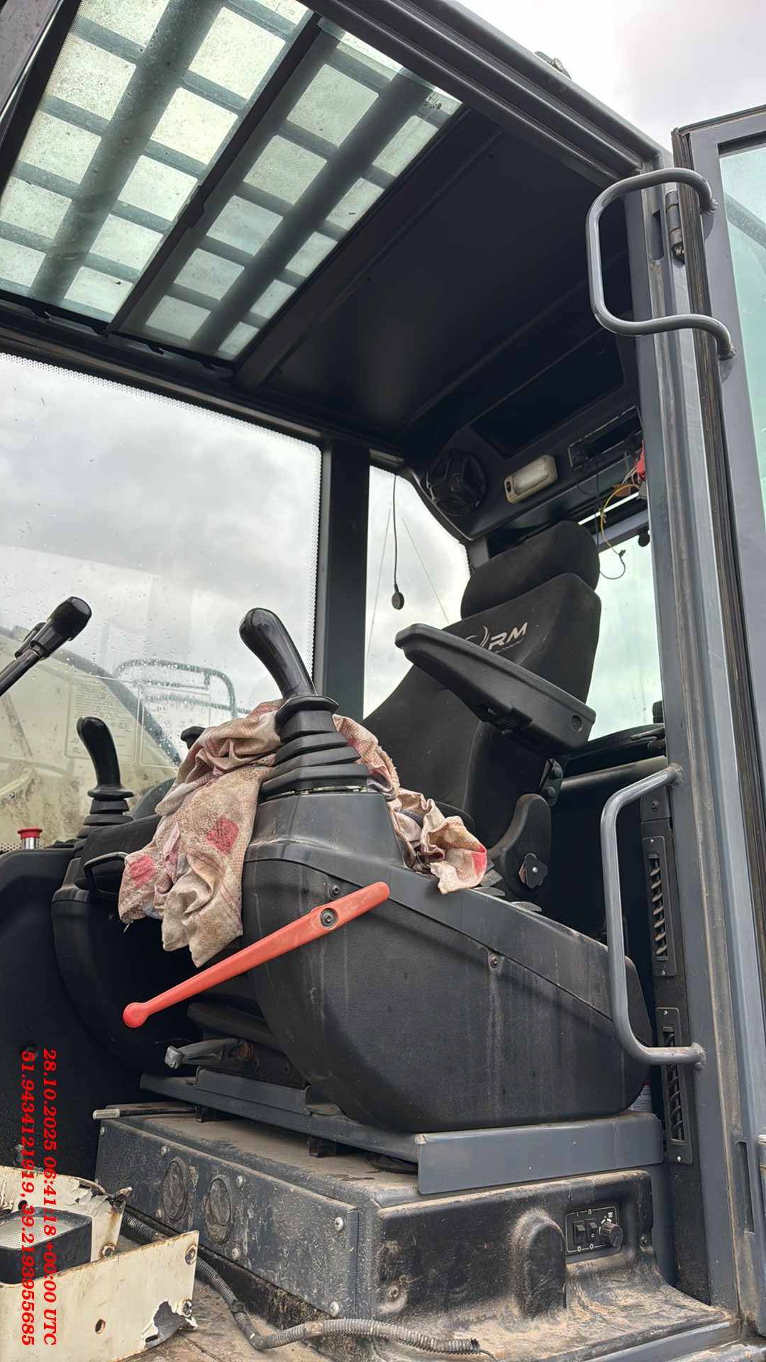 Тверской экскаватор TX270, 2017 года в лизинг