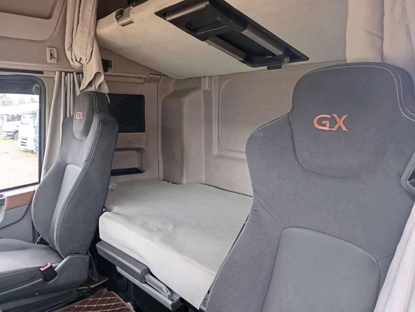 DongFeng GX DFH4180 4x2,  656 757 км, 2024 года в лизинг