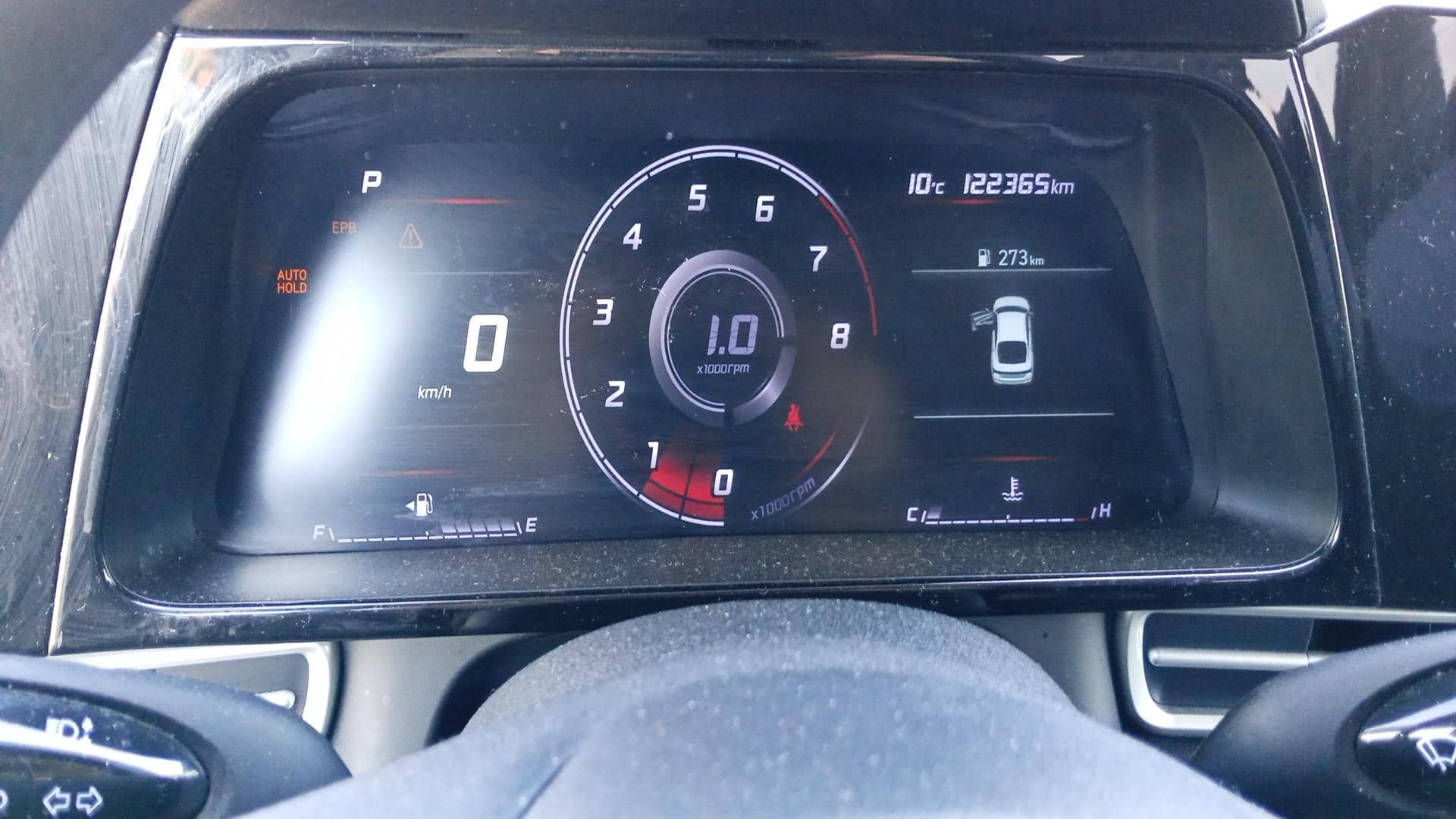 Hyundai Elantra,  122 365 км, 2023 года в лизинг