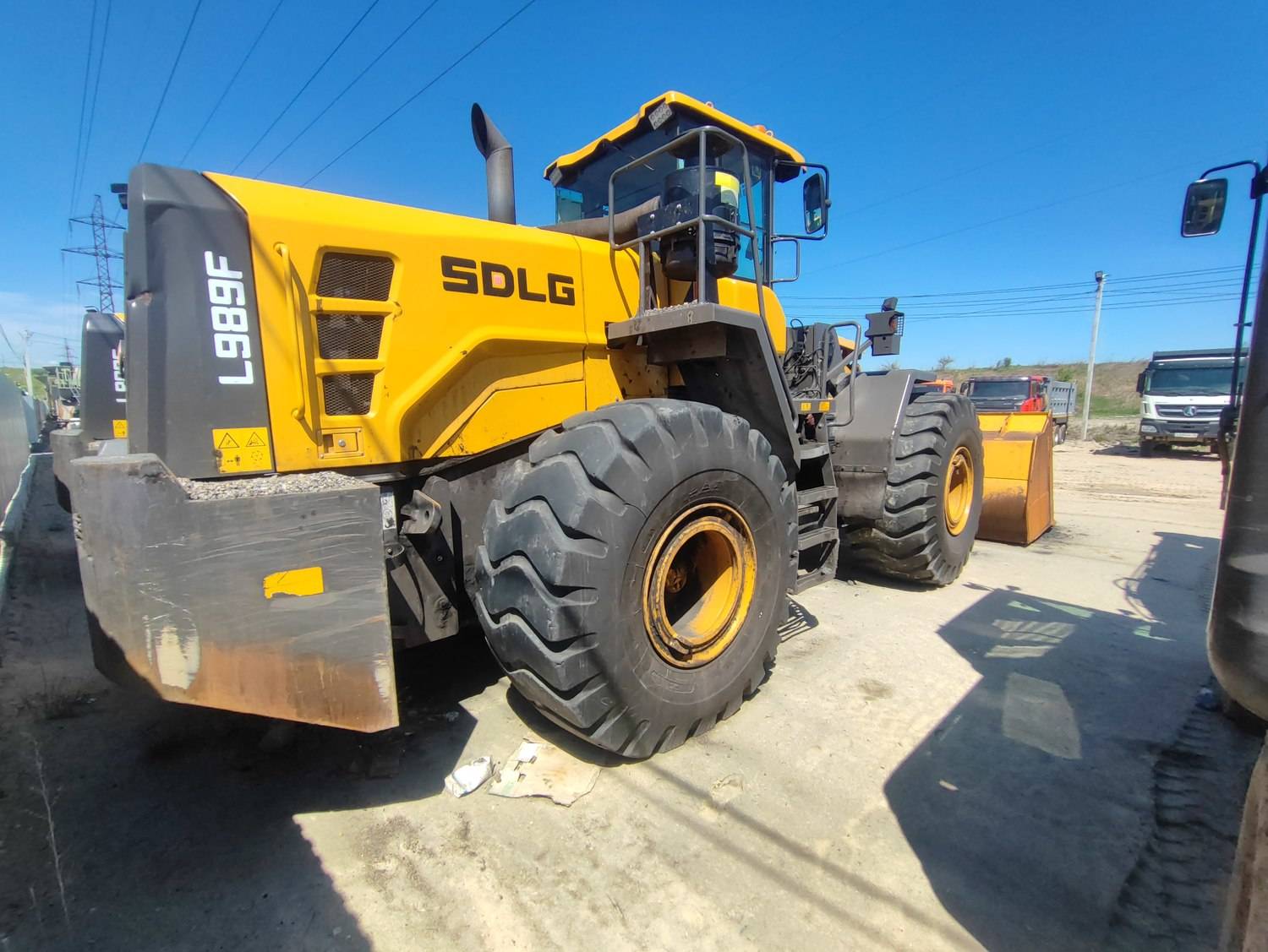 SDLG/LGCE L989F