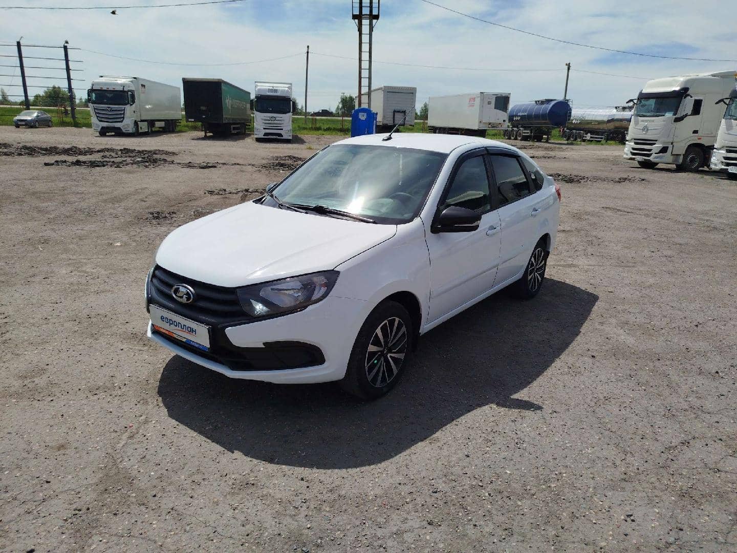 Lada Granta лифтбек,  158 907 км, 2024 года в лизинг