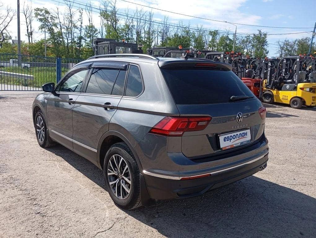 Volkswagen Tiguan,  53 925 км, 2021 года в лизинг