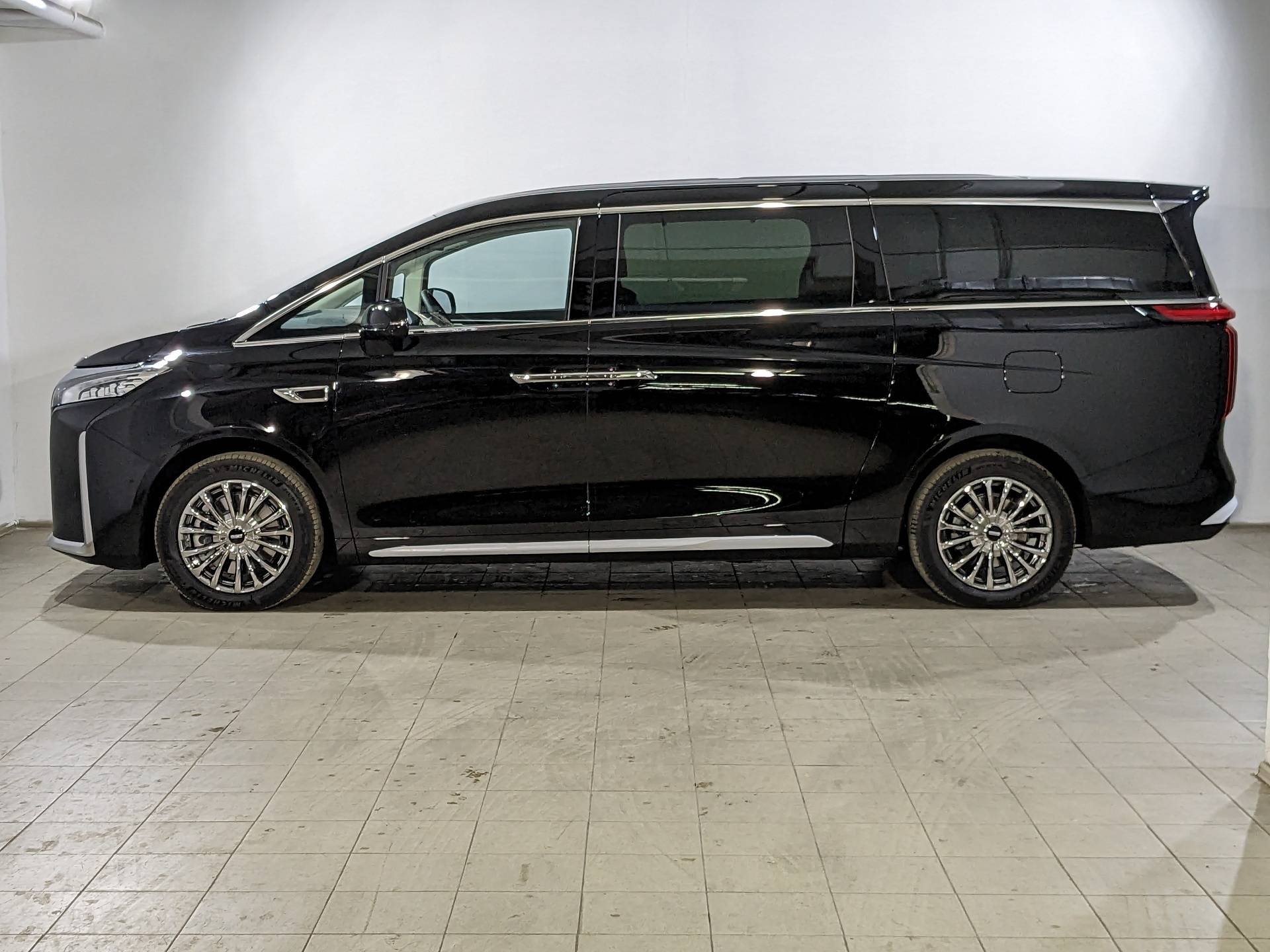 Wey 80 PHEV 1.5 T DHT 4WD Business Lounge