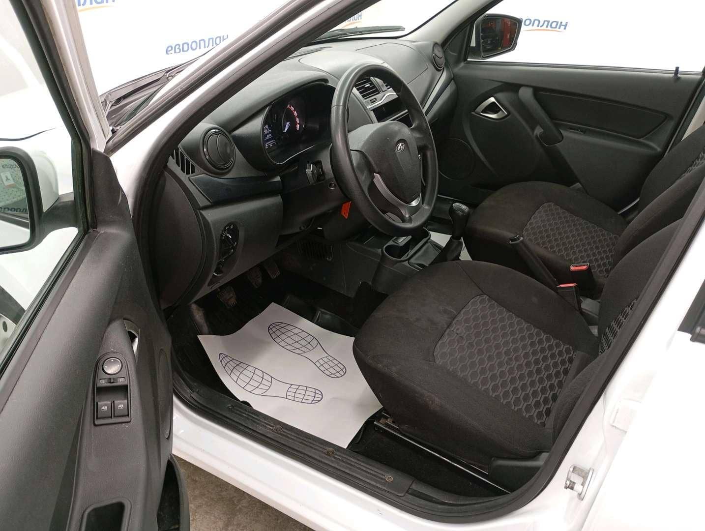 Lada Granta седан,  125 952 км, 2024 года в лизинг